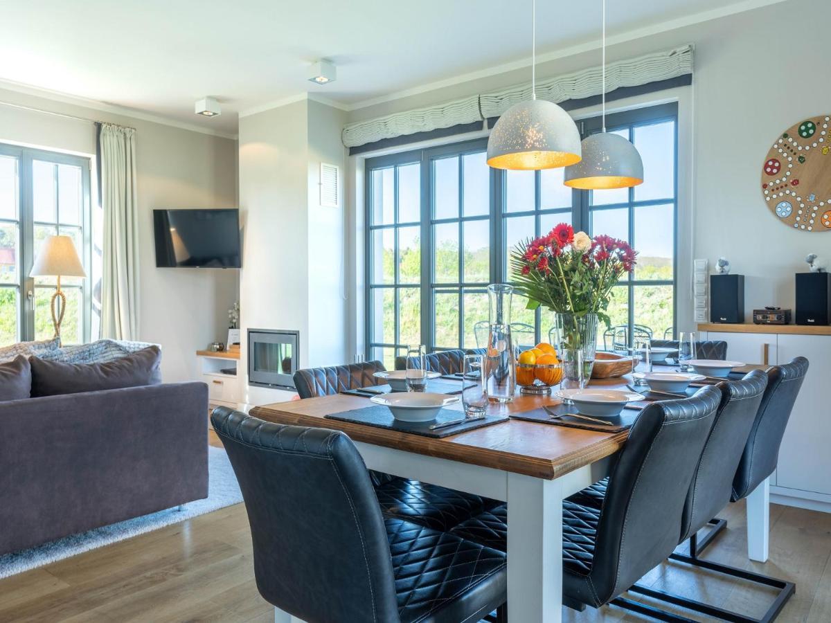Reetland Am - Luxus Reetdachvilla Mit 3 Schlafzimmern, Sauna Und Kamin E27 Dranske