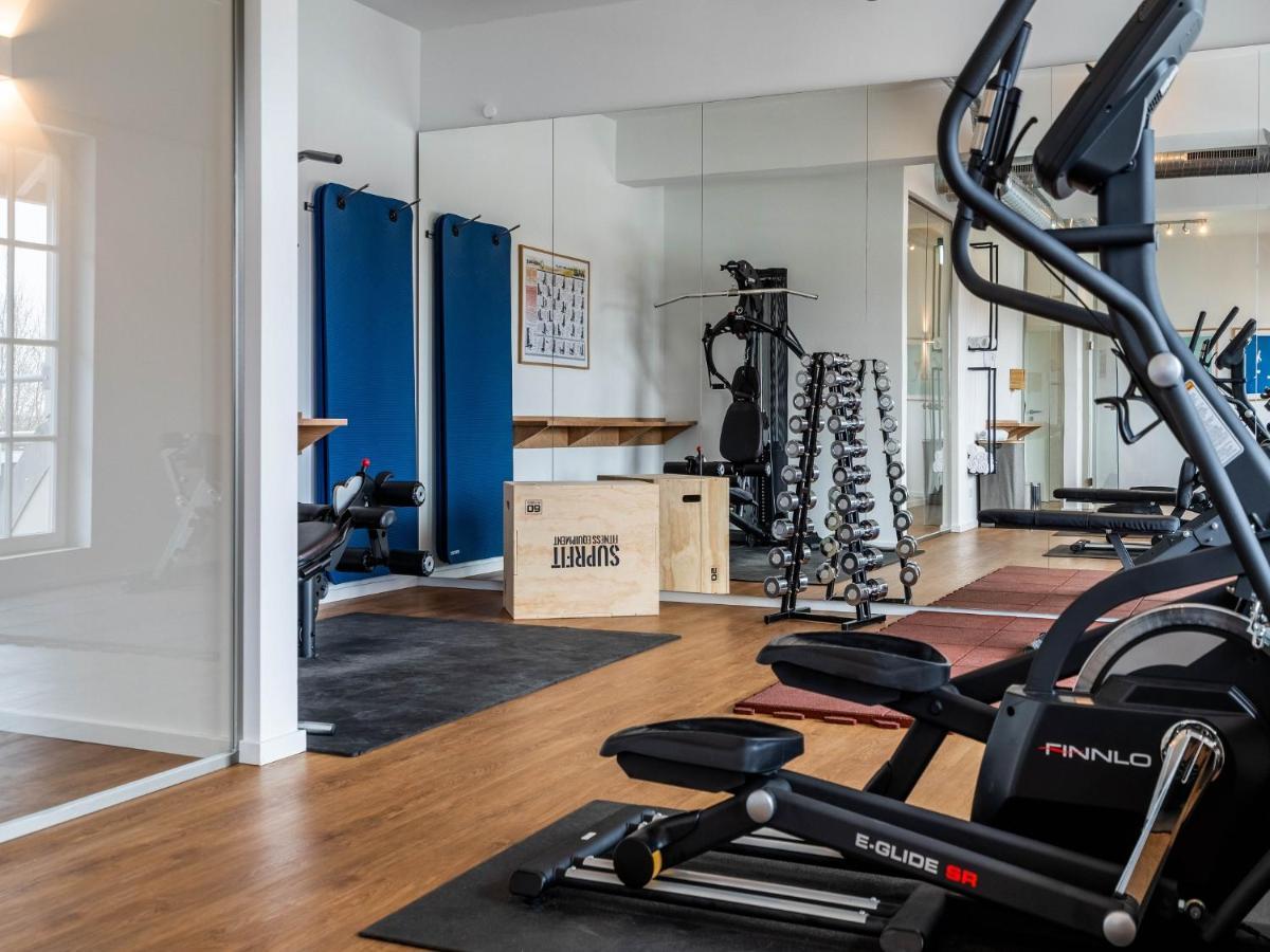 Reetland Am - Luxus Reetdachvilla Mit 3 Schlafzimmern, Sauna Und Kamin E27 *